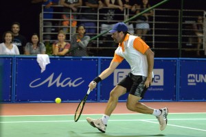 Massú, a grande atração do Rio Quente Experience Tennis Weekend (Foto: João Pires/Fotojump)